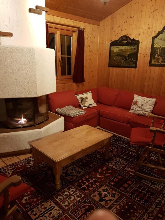 Charming Chalet With Panoramic View And Private Parking In Gruyere 그뤼예르 외부 사진